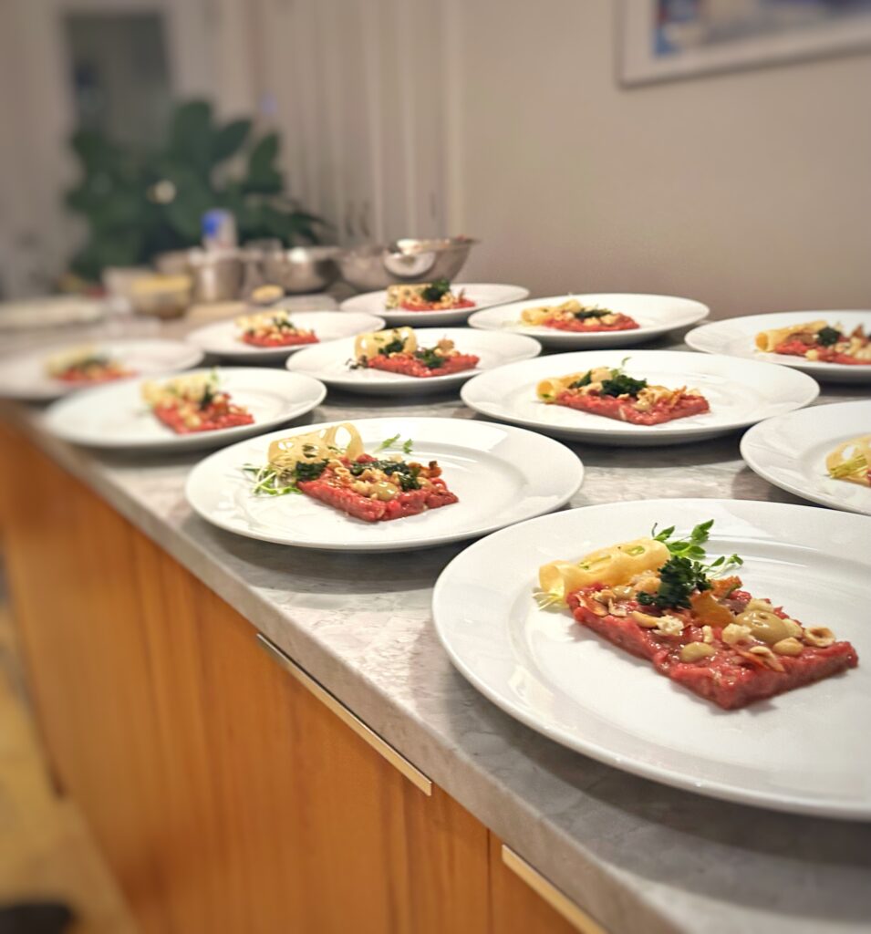 Tartare de veau bacon, noisette et kale par Antoine LEmay